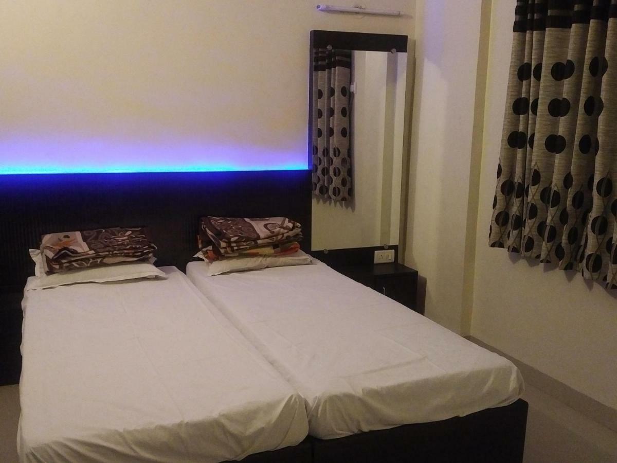 Hotel Rose Lodge Πούνε Εξωτερικό φωτογραφία